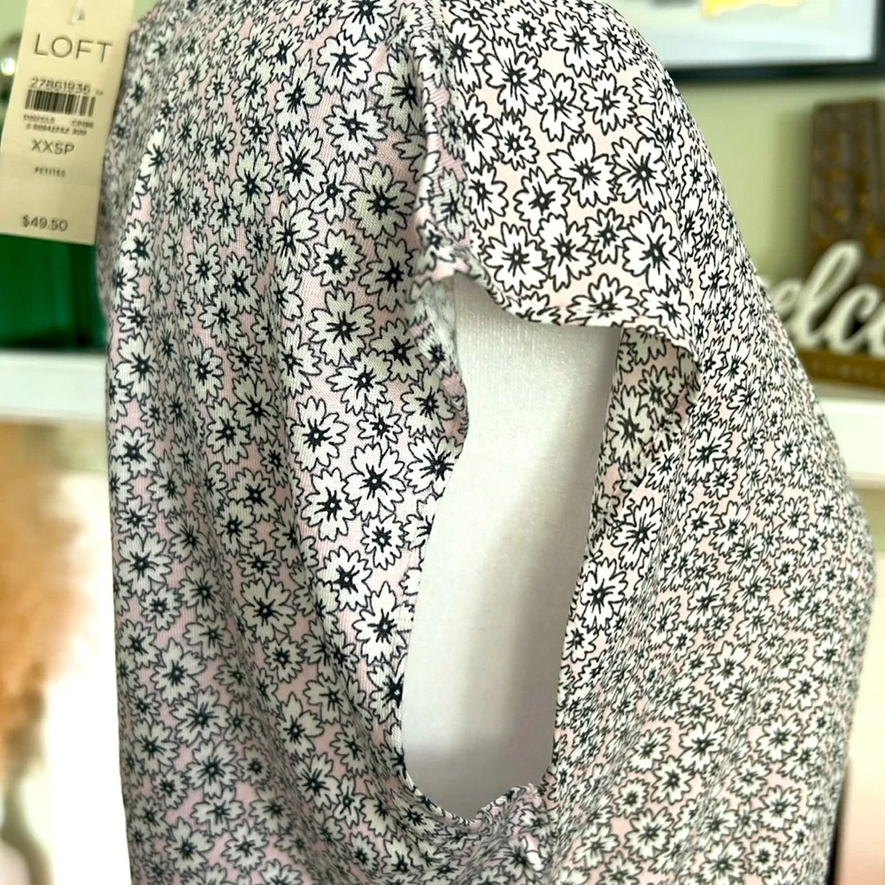 LOFT Women's Floral Blouse - Pink and White - Picture 8 of 10